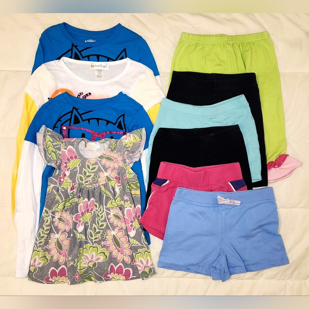 ***SOLD***                                   Youth Girls Clothes (Size 6)